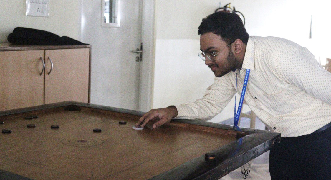 Carrom Board Facility