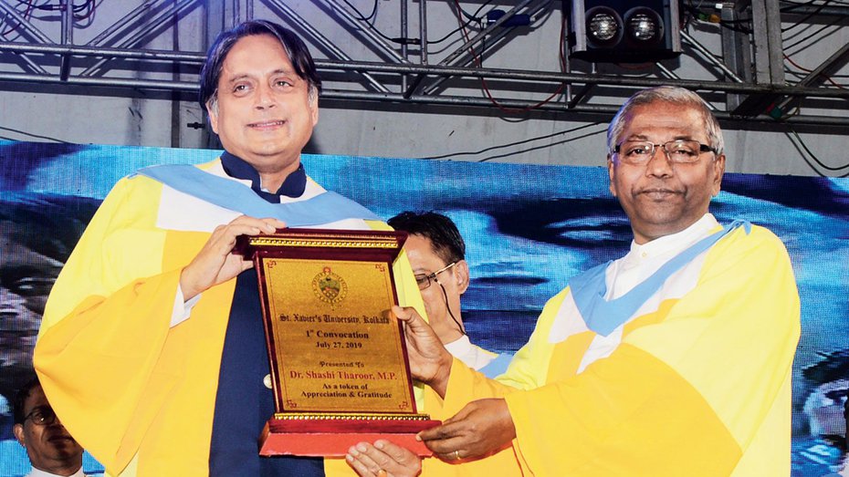 SHASHI THAROOR AT SXUK CONVOCATION