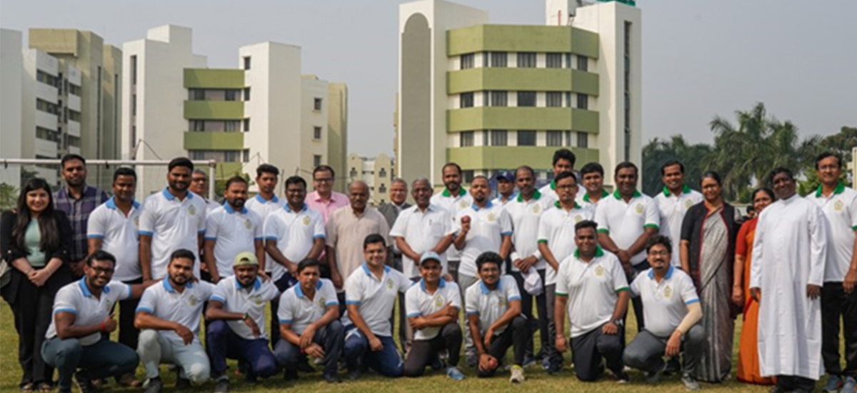 SXUK hosts cricket match