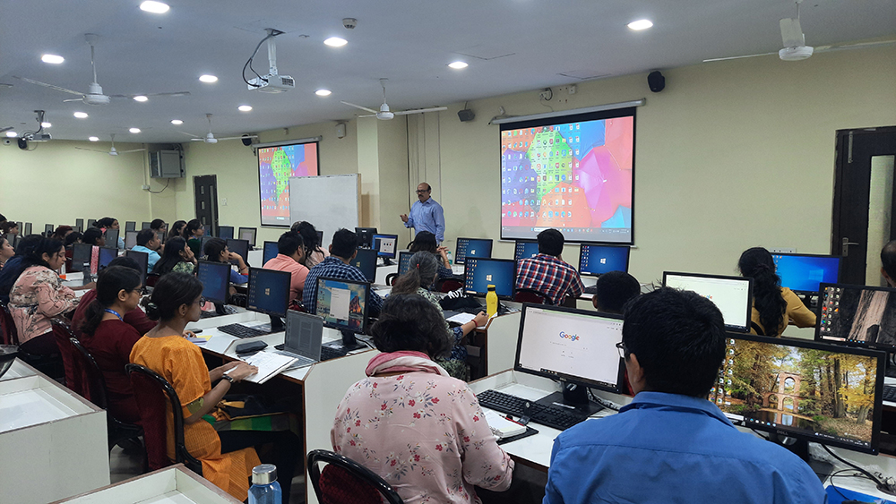 LCERI organises Faculty Development Programme