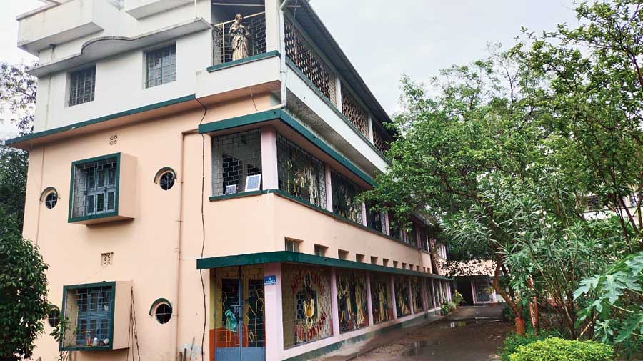 XAVIER'S COVID CARE CENTRES