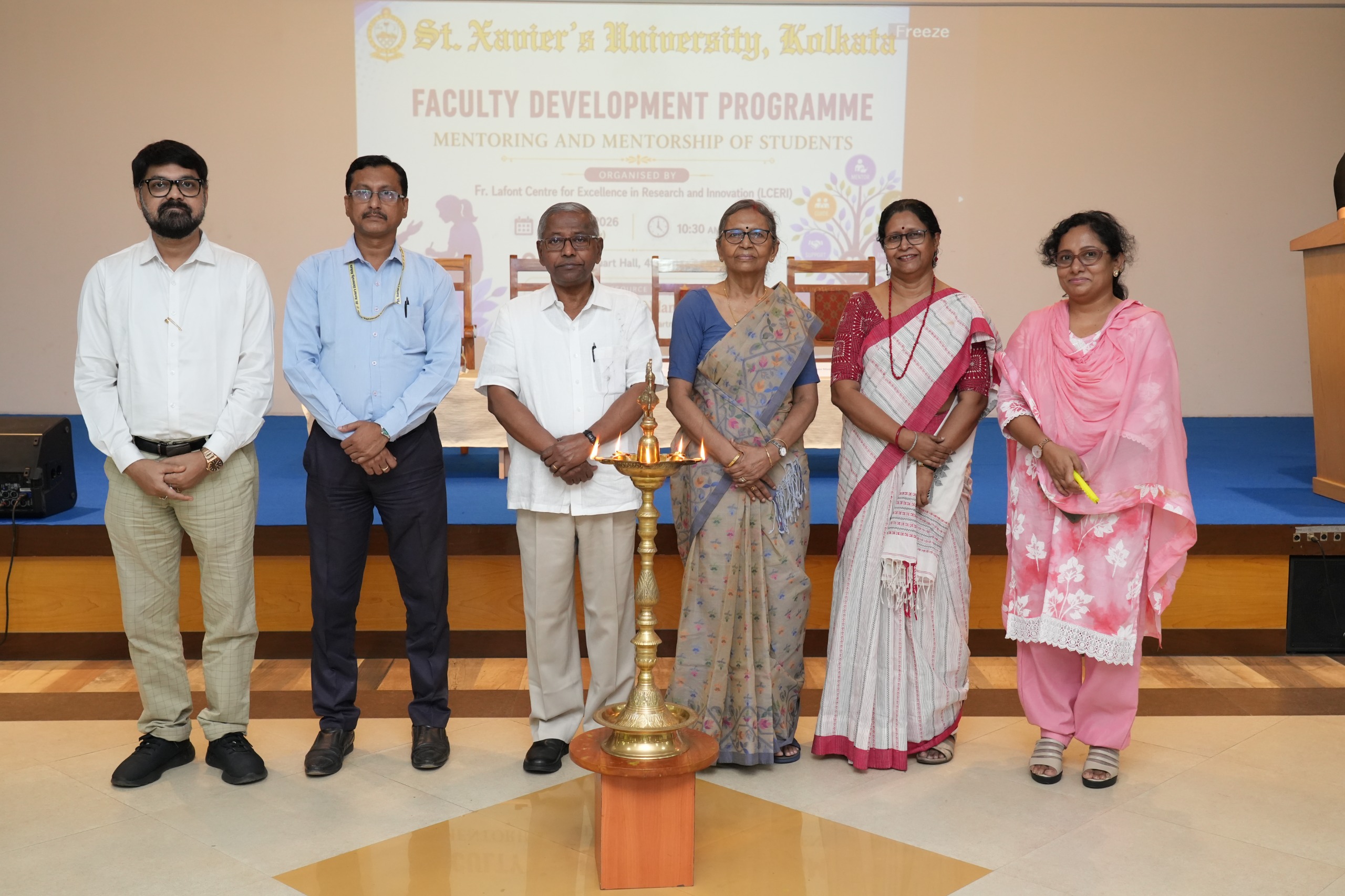 SXUK organises FDP on effective student mentorship