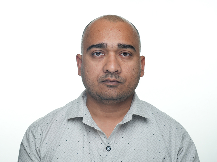 Dr. Ritesh Kumar